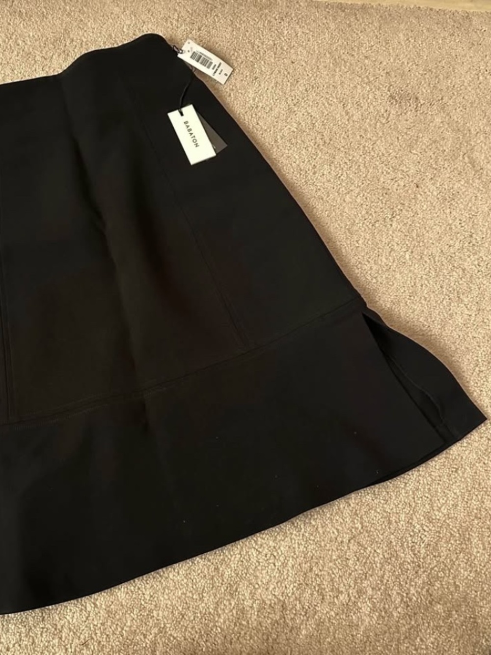 BNW Aritzia Babaton Lyman skirt